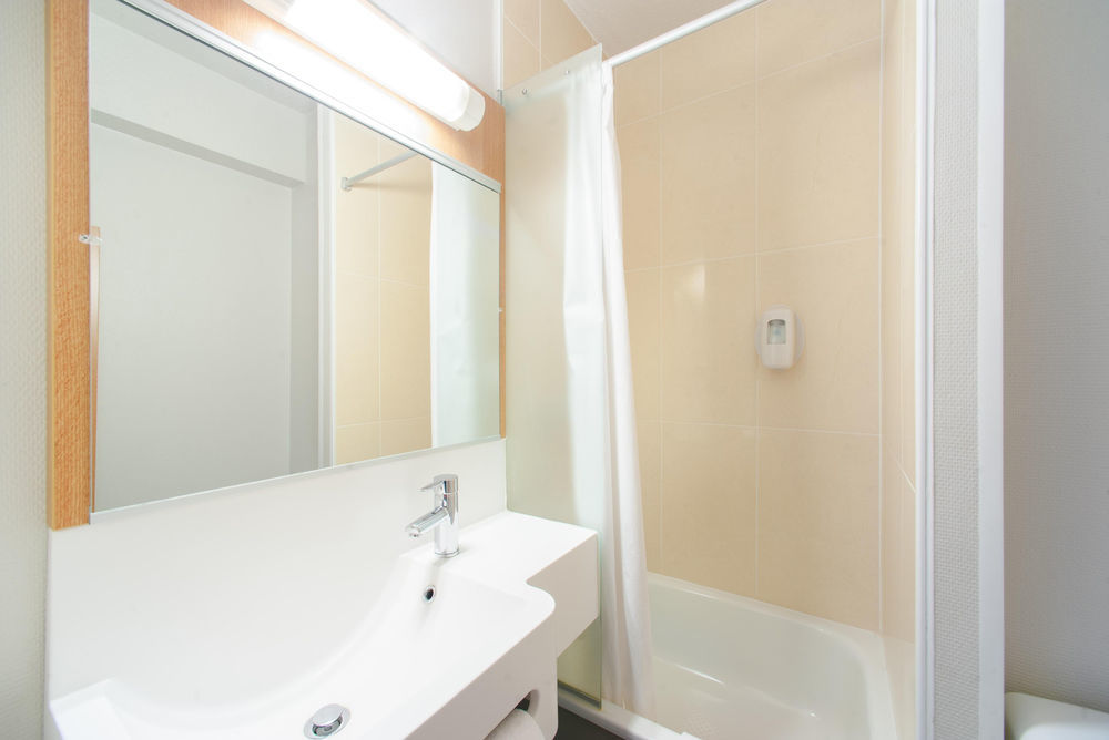 B&B Hotel Blois Sud Vineuil Vineuil  Екстериор снимка